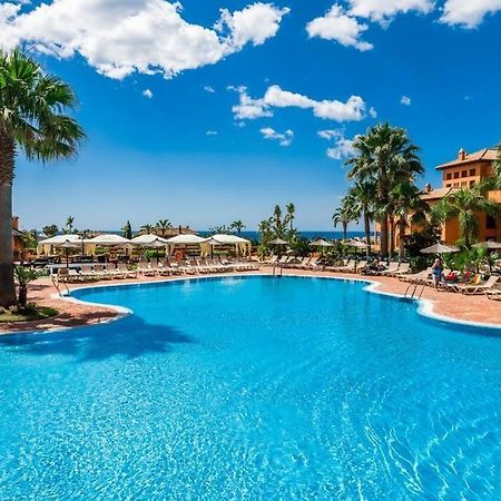 Caledonia Golf And Resort By Bossh Estepona Ngoại thất bức ảnh